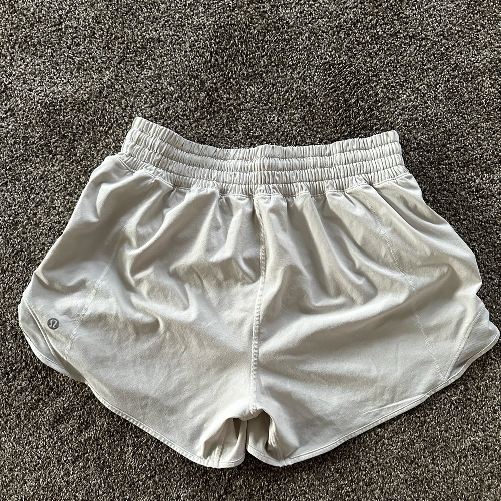 Hottie Hot high rise lined short 4 inch